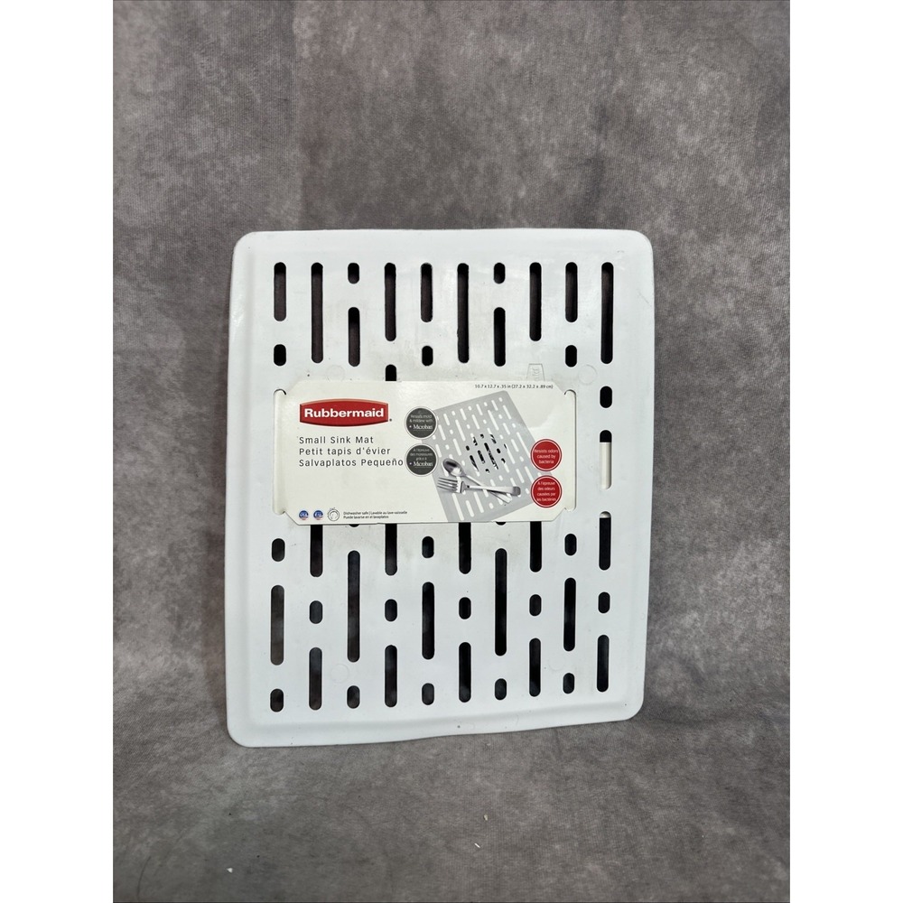 White Rubbermaid Small Sink Mat Rubber Dish Protector 10.7 x 12.7 in NEW htf